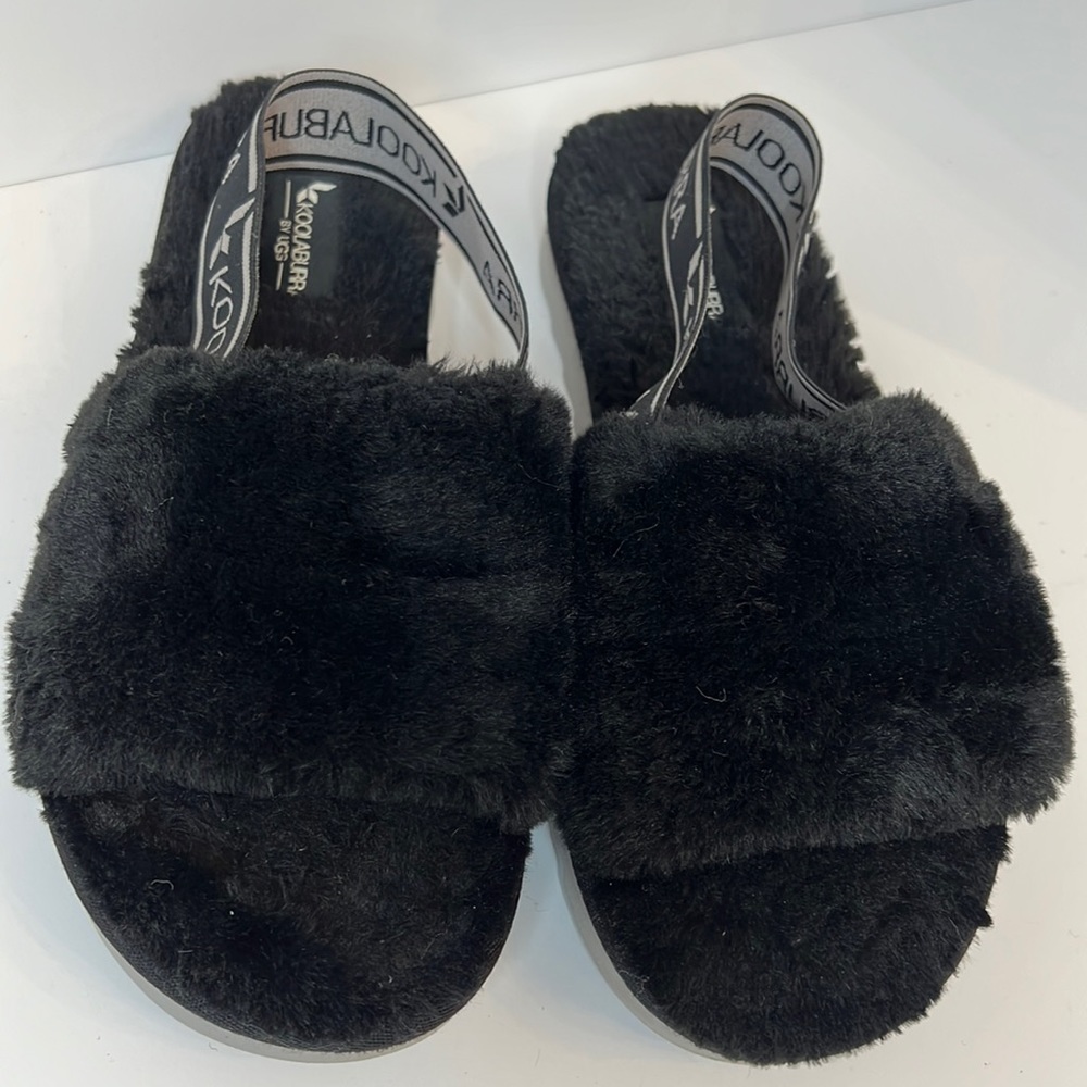 KOOLABURRA BY UGG BLACK FAUX FUR SLIPPERS SZ 8 - Picture 2 of 12